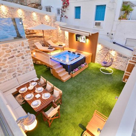 Villasonboard Rock Villa 3 Bed, 3 Bath, Jacuzzi, Seaside Ermioni Exterior foto
