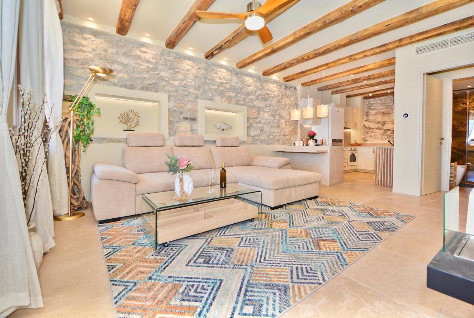 Villasonboard Rock Villa 3 Bed, 3 Bath, Jacuzzi, Seaside Ermioni Exterior foto